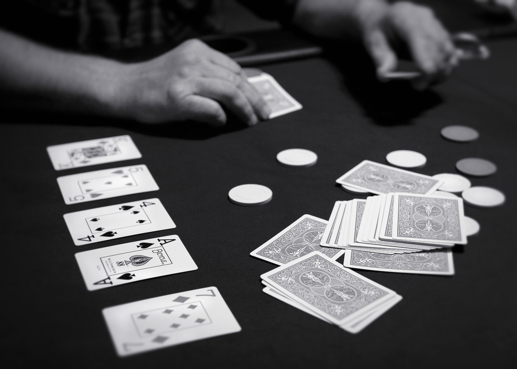 Internet Poker: By The Numbers